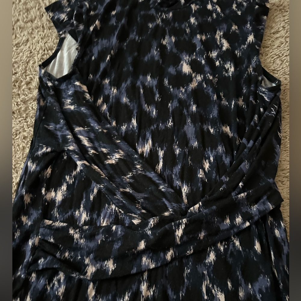 Lisa Rinna Dress - Picture 2 of 3